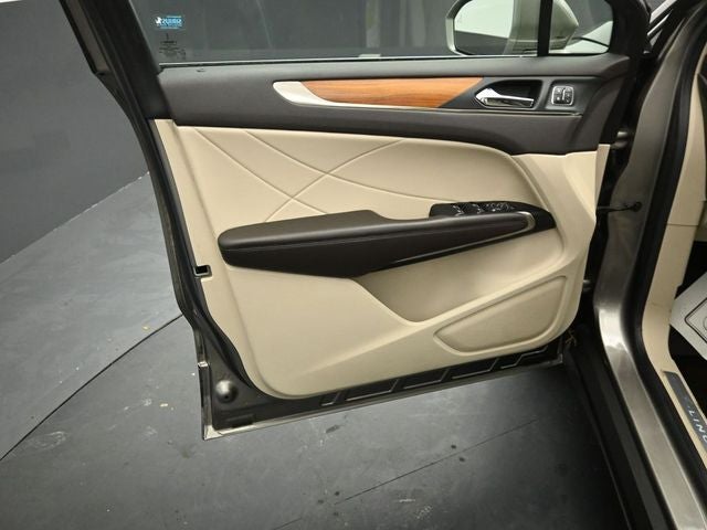 2017 Lincoln MKC Select