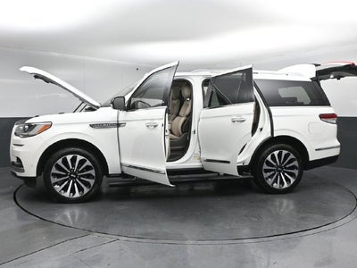 2023 Lincoln Navigator Reserve