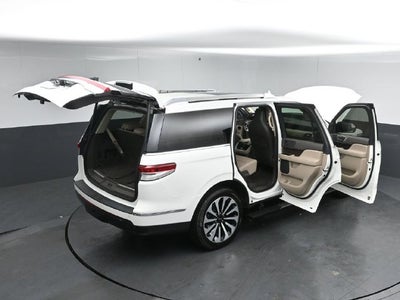 2023 Lincoln Navigator Reserve