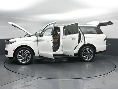 2025 Lincoln Navigator Reserve