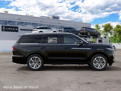 2027 Lincoln Navigator Reserve