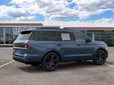 2027 Lincoln Navigator Reserve
