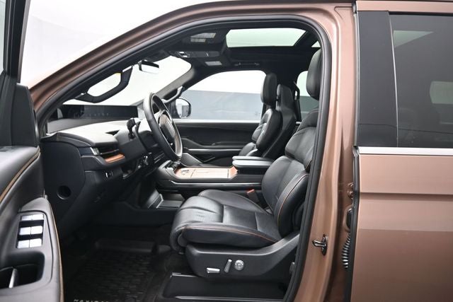 2025 Lincoln Navigator Black Label