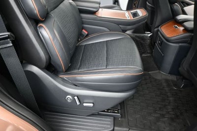 2025 Lincoln Navigator Black Label
