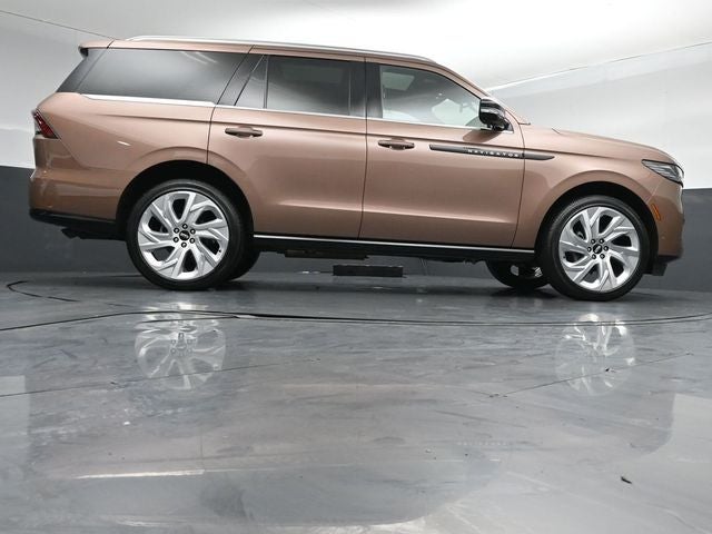 2025 Lincoln Navigator Black Label