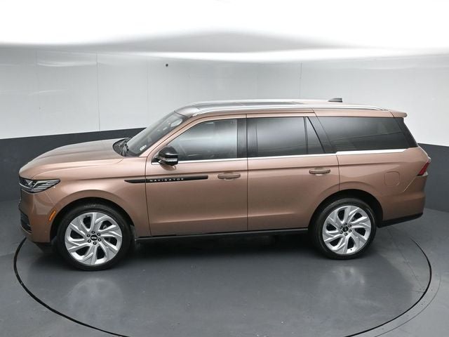 2025 Lincoln Navigator Black Label