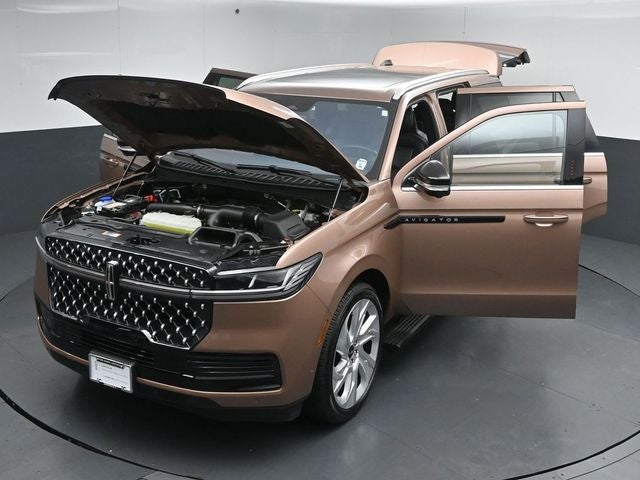 2025 Lincoln Navigator Black Label