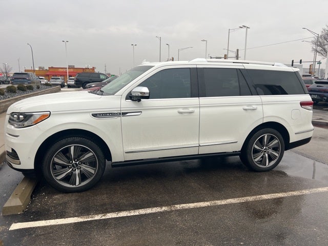 2022 LINCOLN NAVIGATOR - Image 1