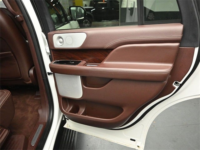 2021 Lincoln Navigator Black Label Special Edition