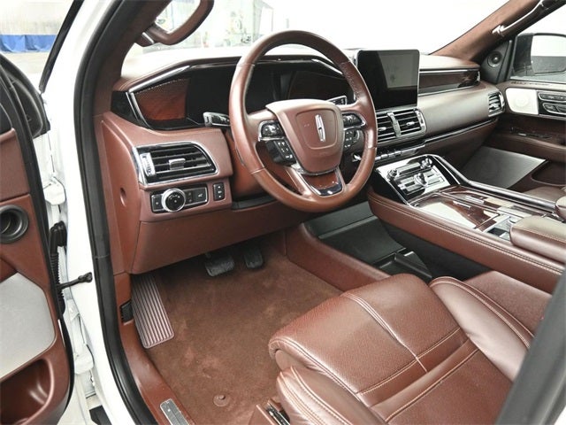 2021 LINCOLN NAVIGATOR - Image 9