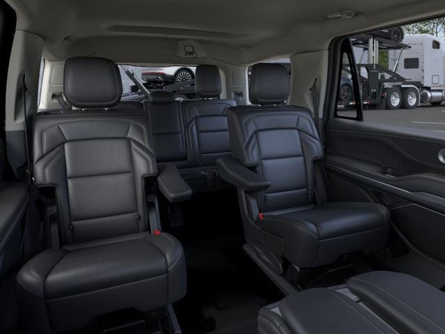 2026 Lincoln Navigator Premiere