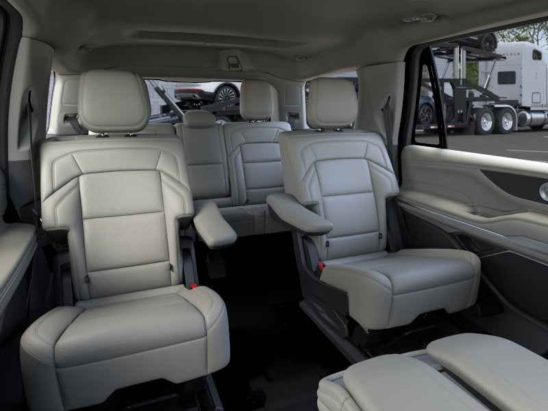 2026 Lincoln Navigator Premiere