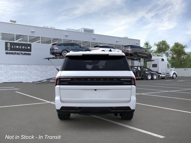 2026 Lincoln Navigator Premiere
