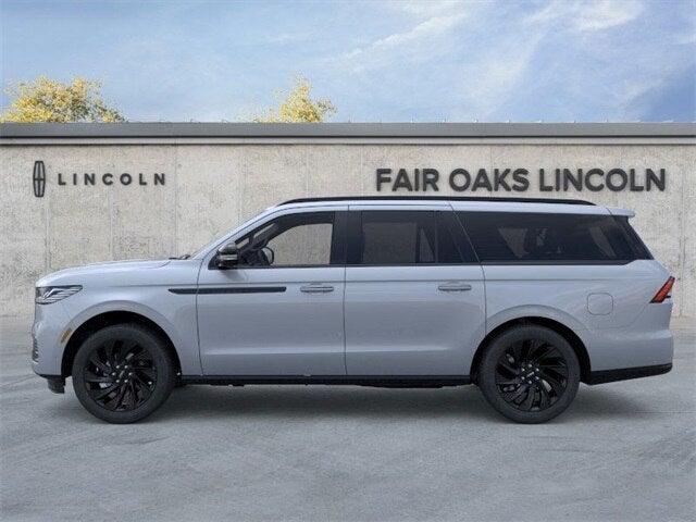 2025 Lincoln Navigator L Reserve