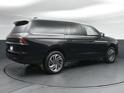 2025 Lincoln Navigator L Reserve