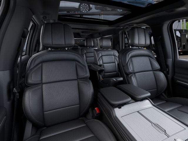 2027 Lincoln Navigator L Reserve