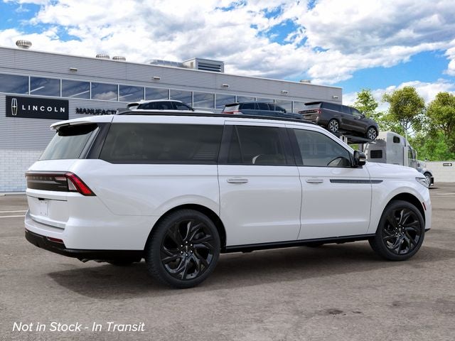 2027 Lincoln Navigator L Reserve