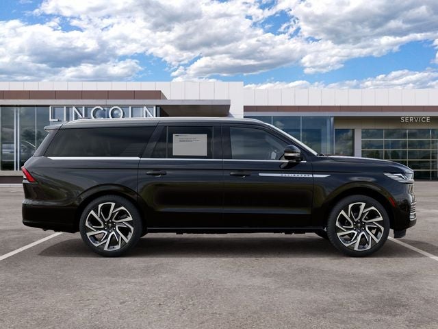 2027 Lincoln Navigator L Reserve