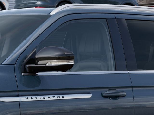 2027 Lincoln Navigator L Reserve