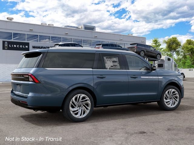 2027 Lincoln Navigator L Reserve