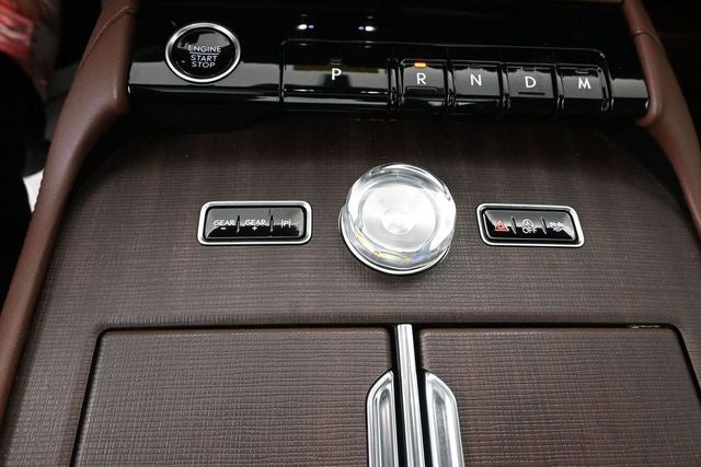 2025 Lincoln Navigator L Reserve