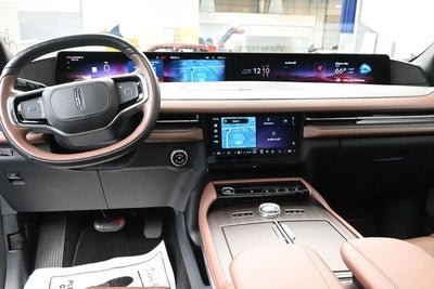 2025 Lincoln Navigator L Reserve
