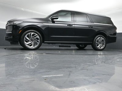 2025 Lincoln Navigator L Reserve