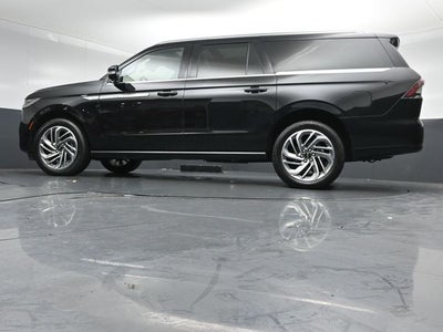 2025 Lincoln Navigator L Reserve