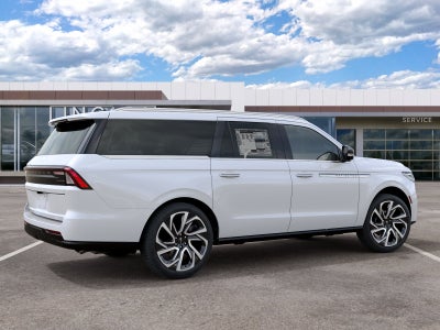 2027 Lincoln Navigator L Reserve