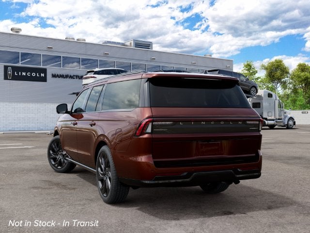 2027 Lincoln Navigator L Reserve