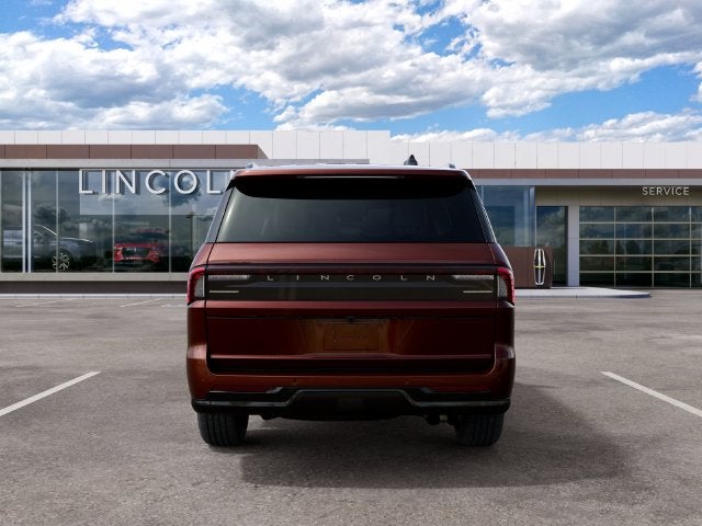 2027 Lincoln Navigator L Reserve