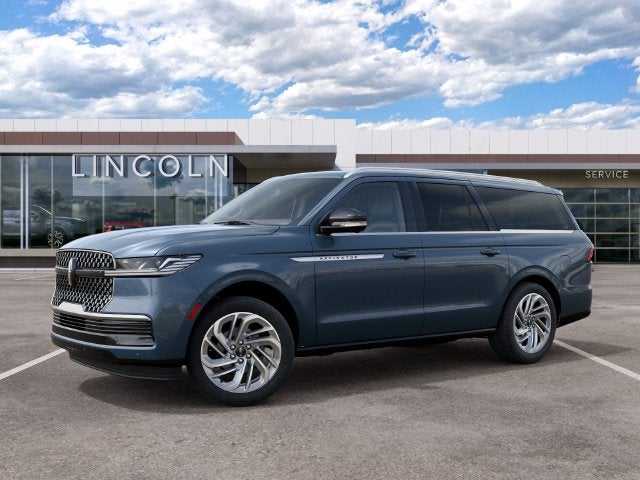 2027 Lincoln Navigator L Reserve