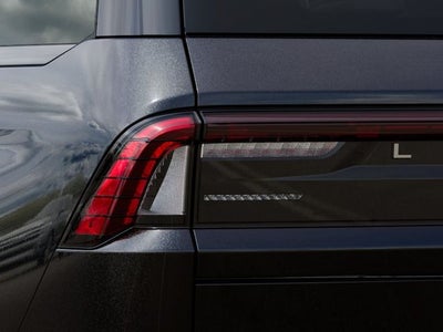 2027 Lincoln Navigator L Reserve