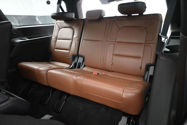 2023 Lincoln Navigator L Reserve 201A Monochromatic