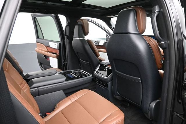 2023 Lincoln Navigator L Reserve 201A Monochromatic