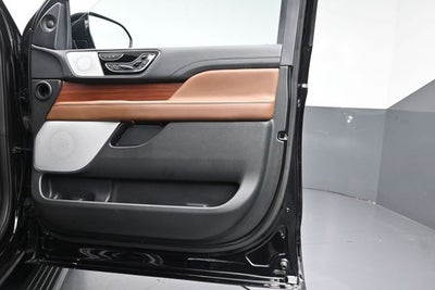 2023 Lincoln Navigator L Reserve 201A Monochromatic