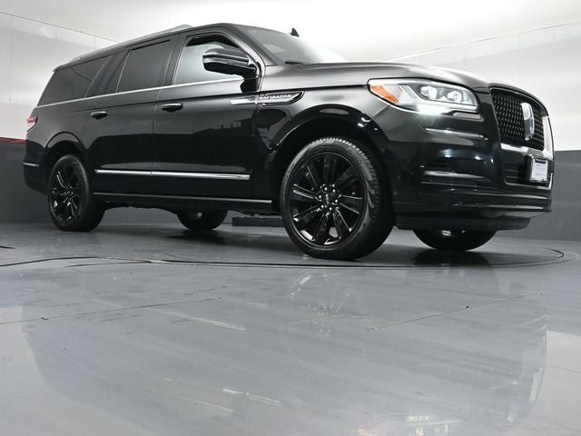 2023 Lincoln Navigator L Reserve 201A Monochromatic