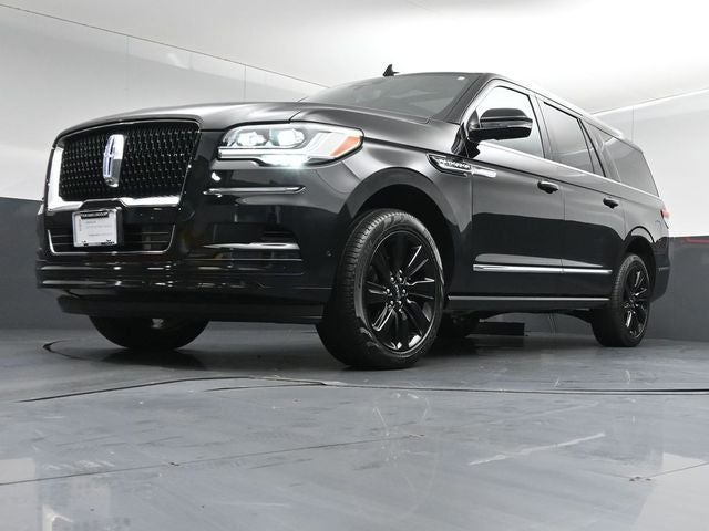 2023 Lincoln Navigator L Reserve 201A Monochromatic