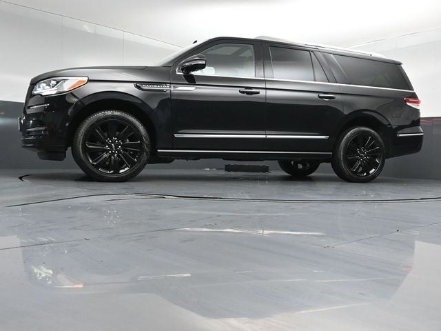 2023 Lincoln Navigator L Reserve 201A Monochromatic