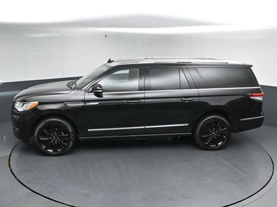2023 Lincoln Navigator L Reserve 201A Monochromatic