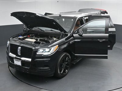 2023 Lincoln Navigator L Reserve 201A Monochromatic
