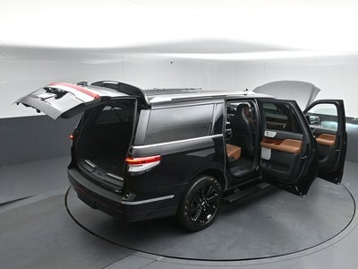 2023 Lincoln Navigator L Reserve 201A Monochromatic