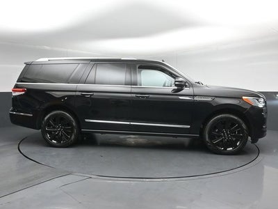 2023 Lincoln Navigator L Reserve 201A Monochromatic
