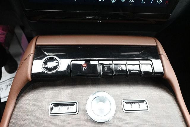 2025 Lincoln Navigator L Reserve
