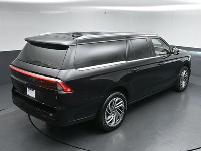 2025 Lincoln Navigator L Reserve