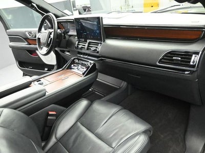 2022 Lincoln Navigator L Reserve