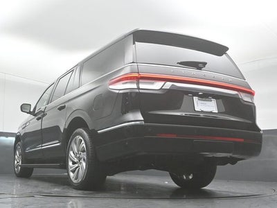 2022 Lincoln Navigator L Reserve
