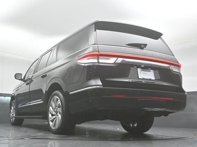 2022 Lincoln Navigator L Reserve