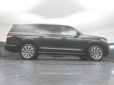 2022 Lincoln Navigator L Reserve