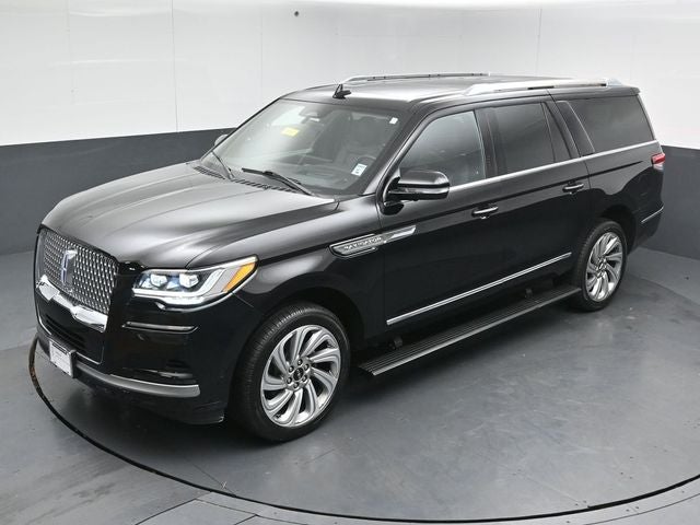 2022 Lincoln Navigator L Reserve